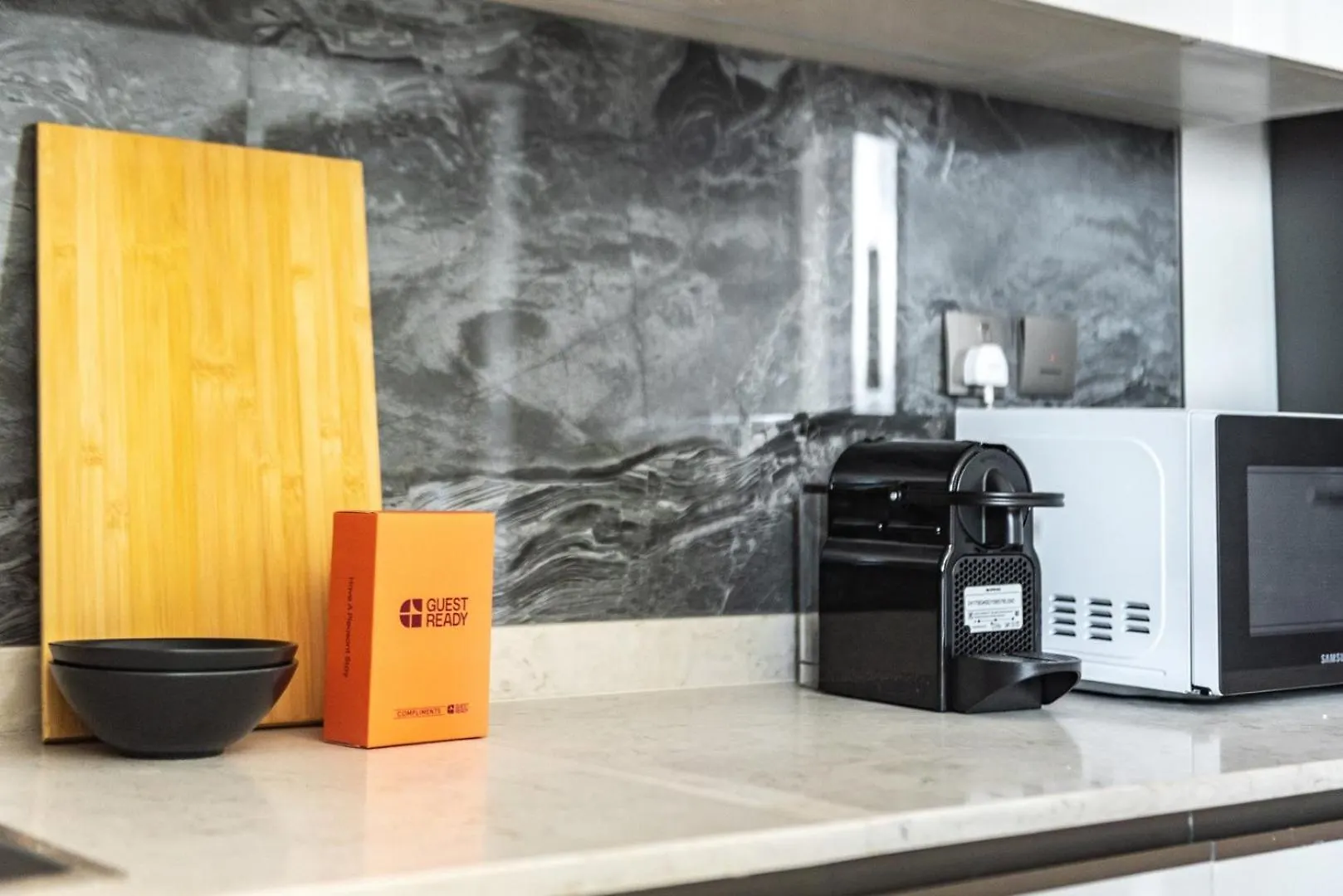 Guestready - Stylish Interiors In Business Bay Apartment Dubai