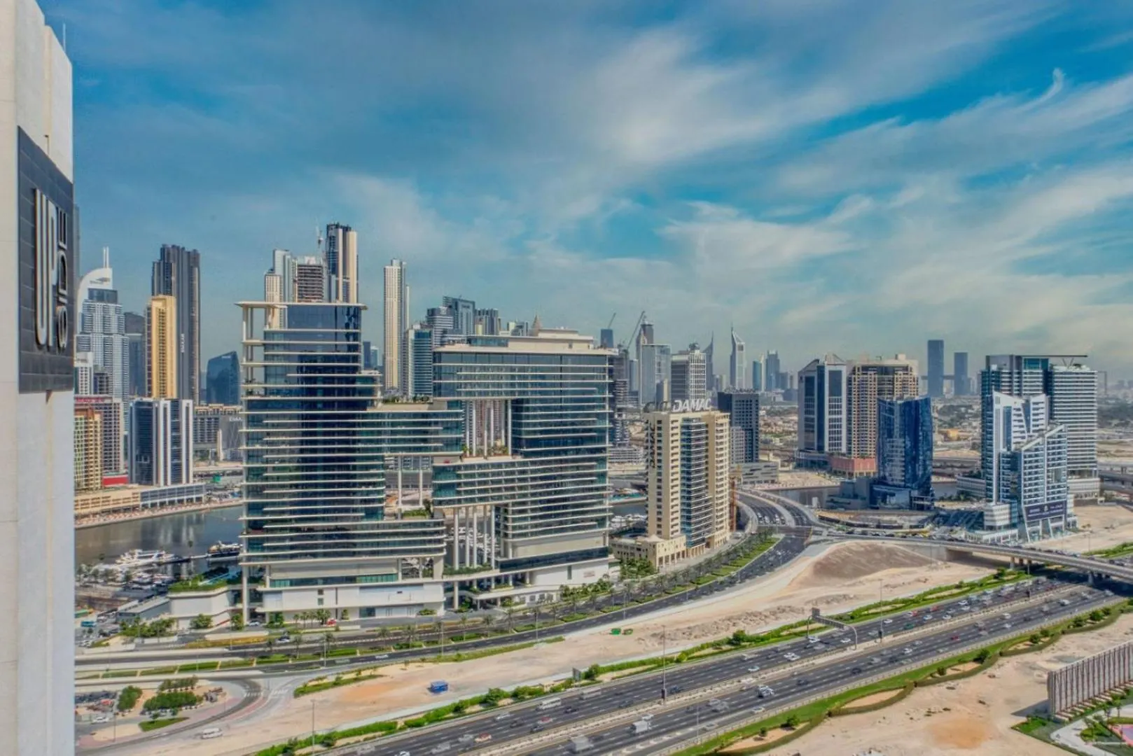 Guestready - Stylish Interiors In Business Bay Apartment Dubai United Arab Emirates
