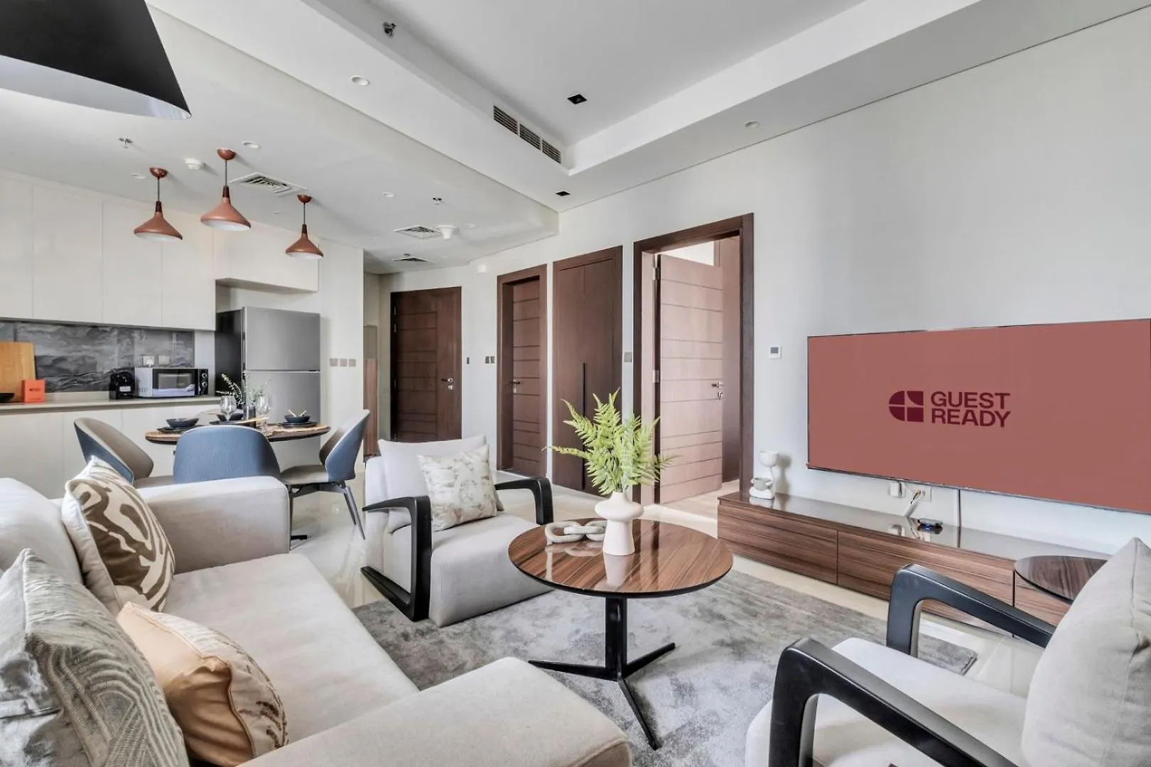 Guestready - Stylish Interiors In Business Bay Apartment Dubai