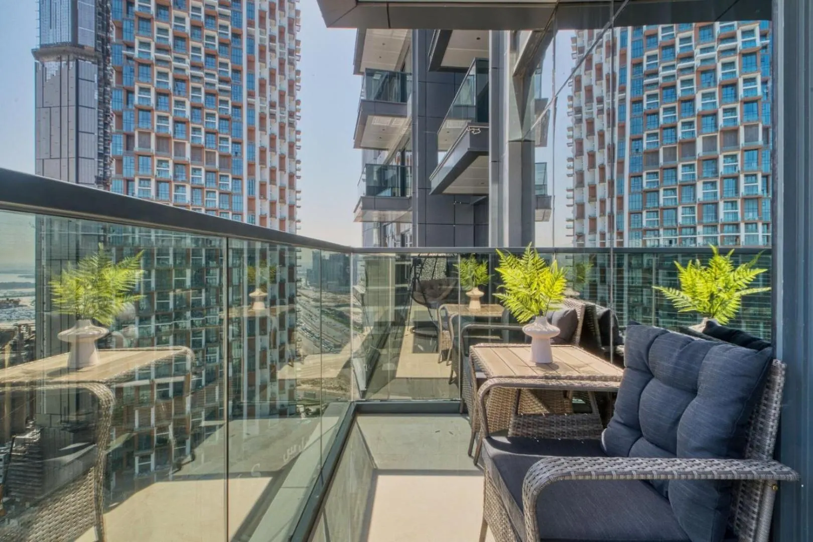 Апартаменты Guestready - Stylish Interiors In Business Bay Дубай 0*,